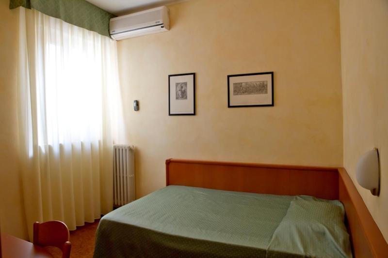 Hotel Europa Viadana Habitación foto
